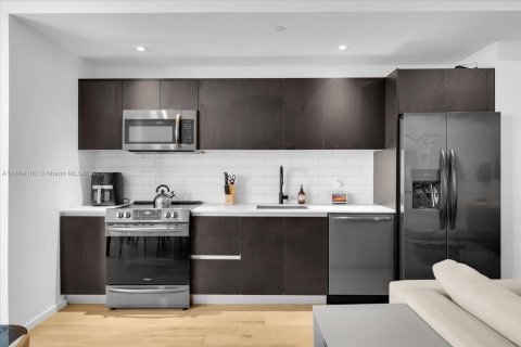 Condominio en venta en Miami, Florida, 1 dormitorio, 61.78 m2 № 1979446 - foto 5