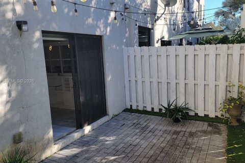 Condo in Doral, Florida, 3 bedrooms  № 2033988 - photo 18