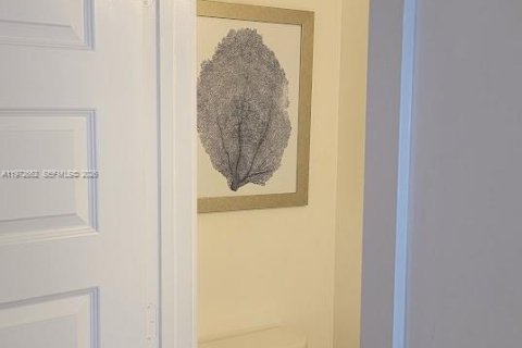 Condo in Doral, Florida, 3 bedrooms  № 2033988 - photo 5