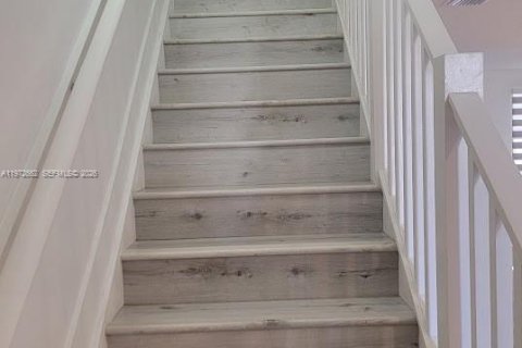 Condo in Doral, Florida, 3 bedrooms  № 2033988 - photo 7