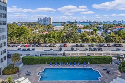Copropriété à vendre à North Miami, Floride: 2 chambres, 110.37 m2 № 2045021 - photo 26