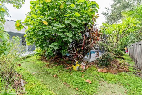 Casa en venta en Brandon, Florida, 5 dormitorios, 219.25 m2 № 1903486 - foto 29