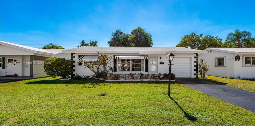 Casa en Pompano Beach, Florida 2 dormitorios, 96.06 m2 № 2016445
