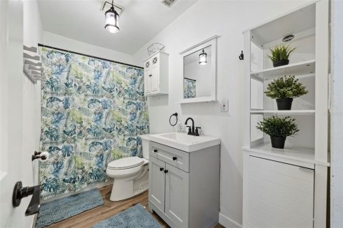 House in Tampa, Florida 4 bedrooms, 148.83 sq.m. № 1845395 - photo 19