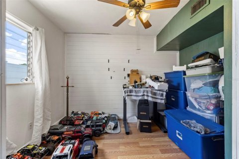House in Tampa, Florida 4 bedrooms, 148.83 sq.m. № 1845395 - photo 25
