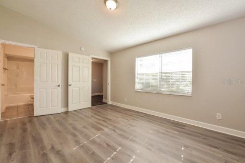 Casa en alquiler en Orlando, Florida, 3 dormitorios, 180.6 m2 № 1914521 - foto 9