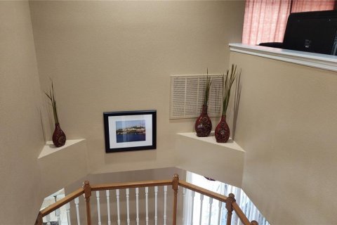 Casa en venta en Kissimmee, Florida, 5 dormitorios, 290.04 m2 № 2237463 - foto 26