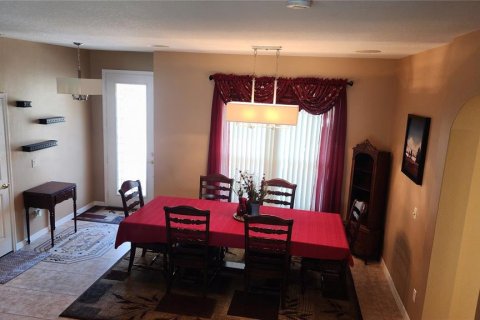 Casa en venta en Kissimmee, Florida, 5 dormitorios, 290.04 m2 № 2237463 - foto 11