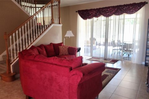 Casa en venta en Kissimmee, Florida, 5 dormitorios, 290.04 m2 № 2237463 - foto 14