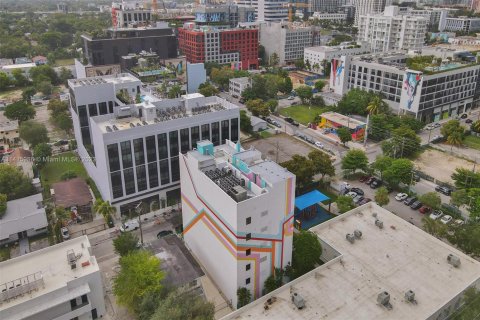 Купить коммерческую недвижимость в Майами, Флорида № 1958750 - фото 22