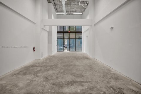 Купить коммерческую недвижимость в Майами, Флорида № 1958750 - фото 29