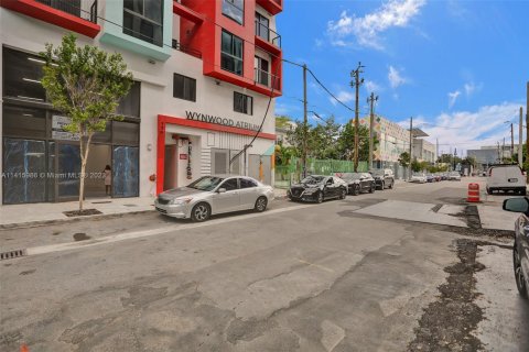 Купить коммерческую недвижимость в Майами, Флорида № 1958750 - фото 8