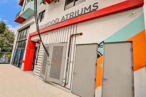 Купить коммерческую недвижимость в Майами, Флорида № 1958750 - фото 5