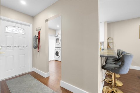 House in Coconut Creek, Florida 2 bedrooms, 91.69 sq.m. № 2041018 - photo 4