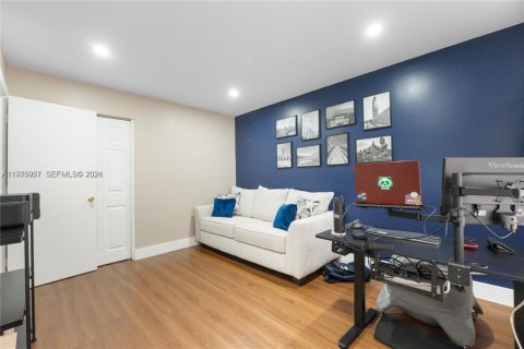 House in Coconut Creek, Florida 2 bedrooms, 91.69 sq.m. № 2041018 - photo 16