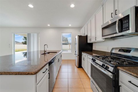 House in Winter Garden, Florida 5 bedrooms, 342.81 sq.m. № 1877384 - photo 6