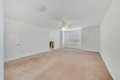 House in Winter Garden, Florida 5 bedrooms, 342.81 sq.m. № 1877384 - photo 29