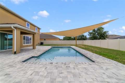 House in Winter Garden, Florida 5 bedrooms, 342.81 sq.m. № 1877384 - photo 2