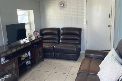 Casa en alquiler en Orlando, Florida, 3 dormitorios, 100.33 m2 № 1793833 - foto 8