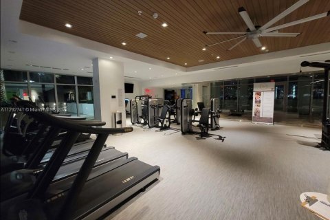 Copropriété à louer à Sunny Isles Beach, Floride: 3 chambres, 175.77 m2 № 1703001 - photo 25