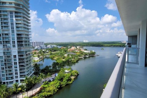 Copropriété à louer à Sunny Isles Beach, Floride: 3 chambres, 175.77 m2 № 1703001 - photo 5
