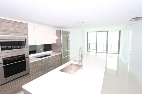 Copropriété à louer à Miami, Floride: 2 chambres, 102.56 m2 № 2085622 - photo 5