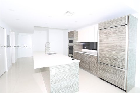 Copropriété à louer à Miami, Floride: 2 chambres, 102.56 m2 № 2085622 - photo 4