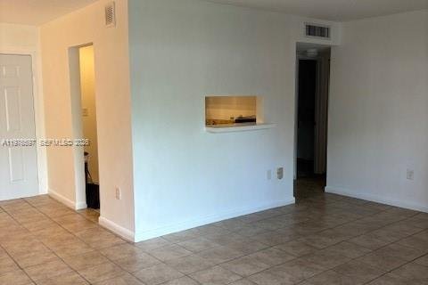 Copropriété à vendre à Miami, Floride: 1 chambre, 70.61 m2 № 2090116 - photo 3