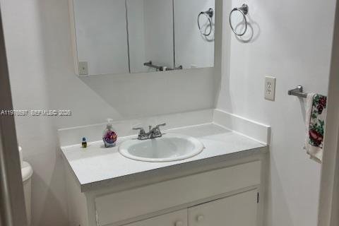 Copropriété à vendre à Miami, Floride: 1 chambre, 70.61 m2 № 2090116 - photo 13