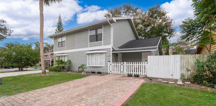 Touwnhouse à Altamonte Springs, Floride 3 chambres, 107.67 m2 № 2094242