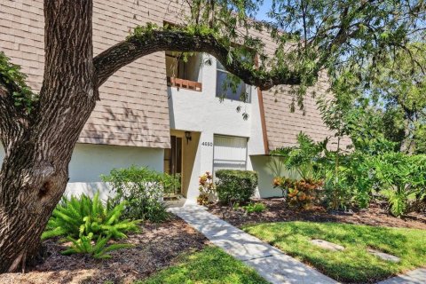 Copropriété à louer à Sarasota, Floride: 2 chambres, 89.84 m2 № 2417035 - photo 2