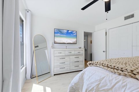 Copropriété à louer à Sarasota, Floride: 2 chambres, 89.84 m2 № 2417035 - photo 17