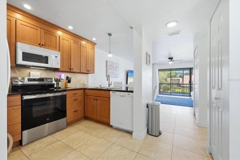 Copropriété à louer à Sarasota, Floride: 2 chambres, 89.84 m2 № 2417035 - photo 14