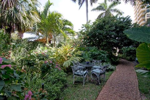 Condominio en alquiler en West Palm Beach, Florida, 2 dormitorios, 145.39 m2 № 1207552 - foto 1