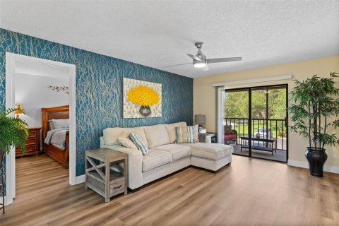 Condo in Port Charlotte, Florida, 3 bedrooms  № 1798287 - photo 9