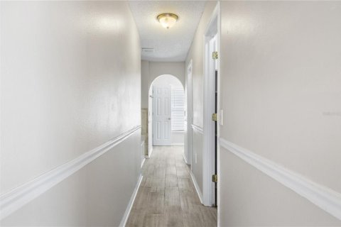 Villa ou maison à vendre à Deltona, Floride: 4 chambres, 280.19 m2 № 2436827 - photo 24