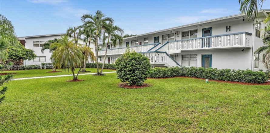 Condominio en Deerfield Beach, Florida, 1 dormitorio № 1947912