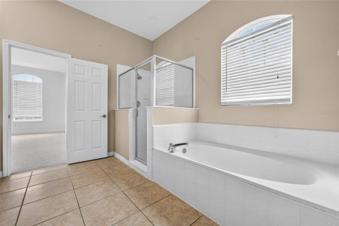 Casa en venta en Orlando, Florida, 5 dormitorios, 294.04 m2 № 2387477 - foto 20