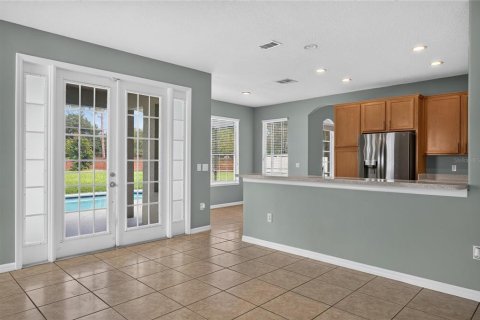 Casa en venta en Orlando, Florida, 5 dormitorios, 294.04 m2 № 2387477 - foto 8
