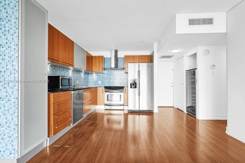 Condo in Sunny Isles Beach, Florida, 1 bedroom  № 1779711 - photo 8