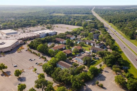 Condo in Gainesville, Florida, 1 bedroom № 2112851 - photo 17