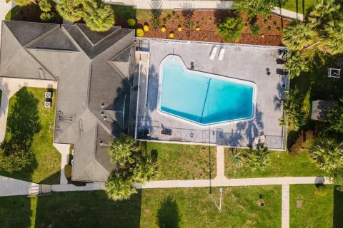 Condo in Gainesville, Florida, 1 bedroom № 2112851 - photo 16