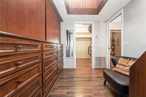 Casa en venta en Plantation, Florida, 4 dormitorios, 250.28 m2 № 1986769 - foto 13