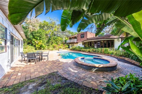 Casa en venta en Plantation, Florida, 4 dormitorios, 250.28 m2 № 1986769 - foto 25