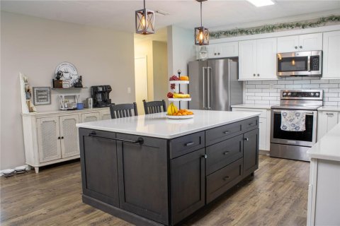Casa en venta en Lakeland, Florida, 4 dormitorios, 172.8 m2 № 2430732 - foto 10
