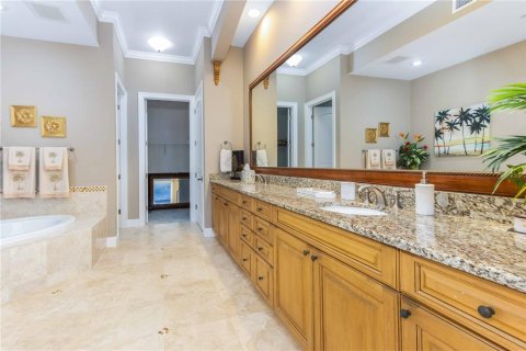 Condominio en venta en Clearwater, Florida, 3 dormitorios, 231.42 m2 № 2098722 - foto 27