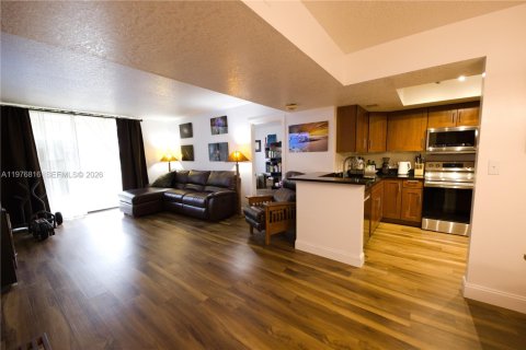 Купить кондоминиум в Лодерхилл, Флорида 2 спальни, 100.8м2, № 2040721 - фото 7