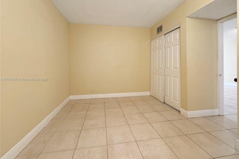 Купить кондоминиум в Плантация, Флорида 2 спальни, 87.33м2, № 1957887 - фото 11