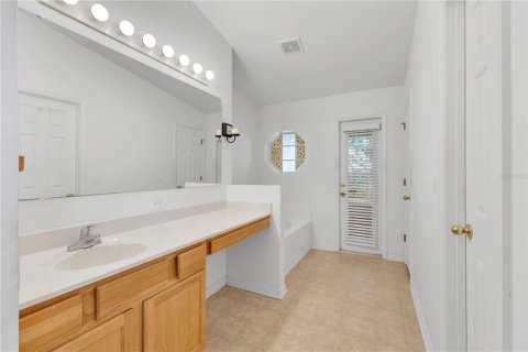 Villa ou maison à vendre à Melbourne, Floride: 3 chambres, 173.26 m2 № 2418662 - photo 17