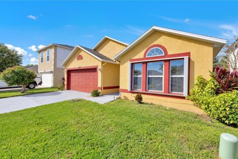 Villa ou maison à vendre à Melbourne, Floride: 3 chambres, 173.26 m2 № 2418662 - photo 3